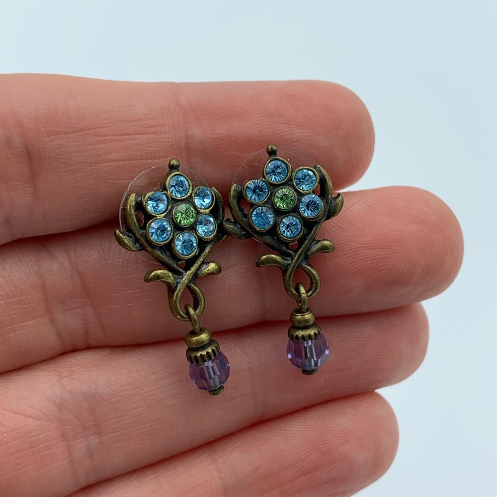 Vintage looking earrings